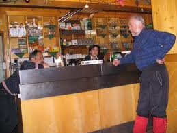 V gostilni:Kdo je s kom